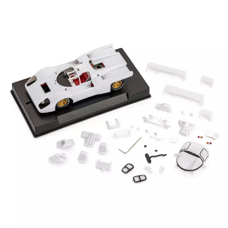  Slot.it CA51z White Kit Ferrari 512M with pre-painted and pre-assembled parts