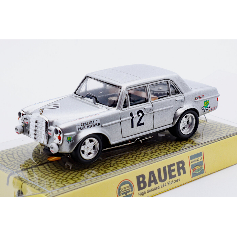 Bauer 1/64 Mercedes-AMG...